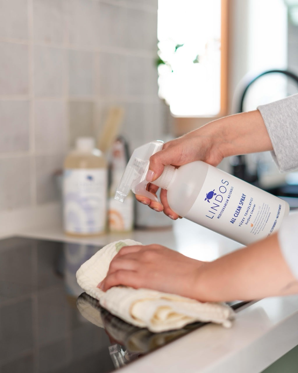 Lindos Naturals Super Concentrated Surface Cleaner – Lavender – 600 ml + Spray Bottle
