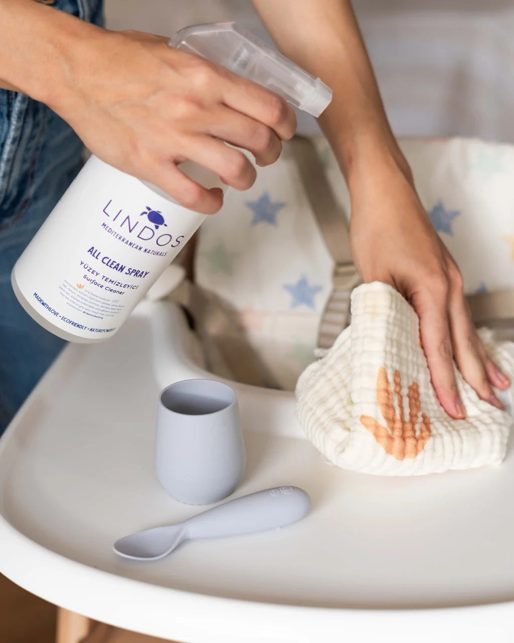 Lindos Naturals Super Concentrated Surface Cleaner – Orange & Bergamot – 600 ml + Spray Bottle